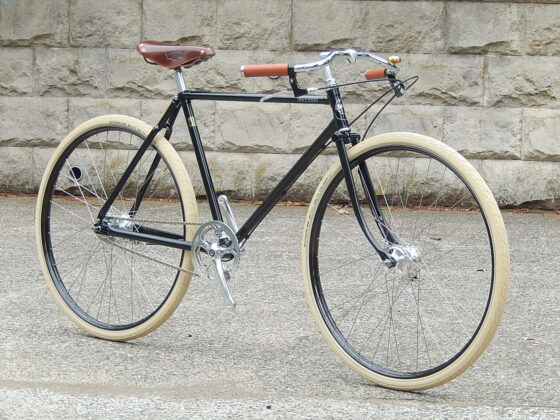 PASHLEY / Guv’nor（パシュレー/ ガバナー）
