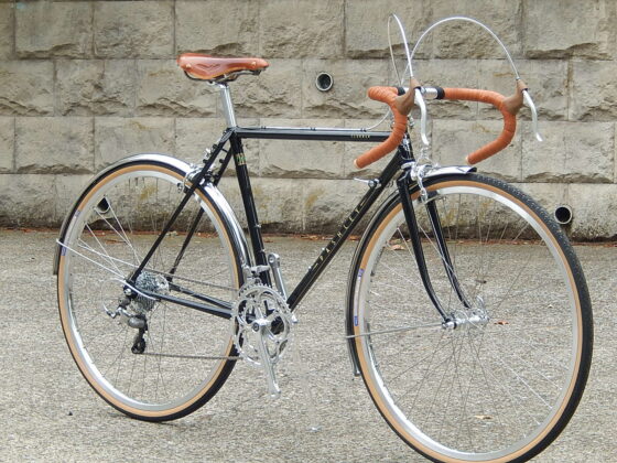 PASHLEY / CLUBMAN COUNTRY（パシュレー/ クラブマンカントリー）